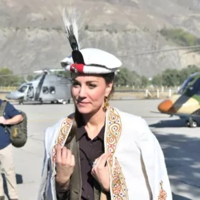 Handmade Chitrali Woolen Cap Pakol With Feather & Markhor Logo